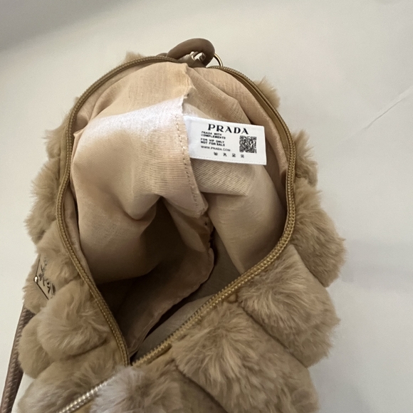 Prada VIP Bag - Picture 7 of 7